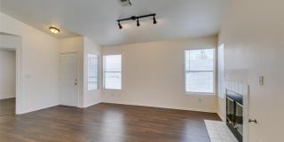 8216 Ogee Drive Gallery 7