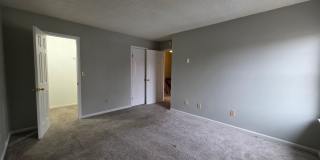 PEMBROKE CROSSING CONDOS Gallery 20