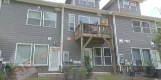 Great Location! 3-Story Townhome with Guest Suite, Loft & 1-Car Garage in Chapel Run – Available September 7th! Gallery 26