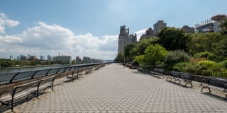 303 East 83rd Gallery 32