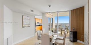 19111 Collins Ave Gallery 12
