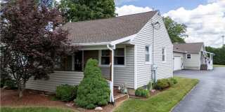 128 Woodlawn Ave Nw Gallery 1