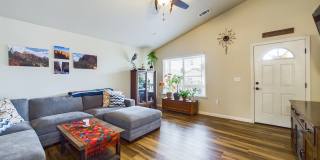 3 Bed / 2 Bath Home in McKinleyville – Landscaped Yard, Sauna, & 2-Car Garage Gallery 7