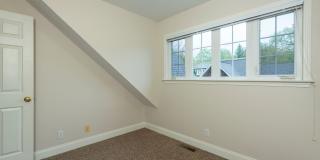 Black Mountain Townhouse Rental! Gallery 34
