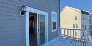 Charming 3 Bedroom/2 Bathroom/2 Half Bath Townhome in Windsor Mill, MD! Gallery 3