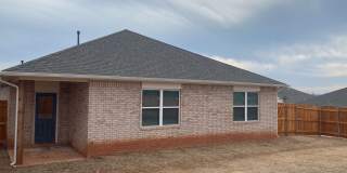 4 Bedroom 2 Bathroom 2 Car Garage Home in Oakdale School District Gallery 26