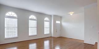 25859 KIRKWOOD Square Gallery 3