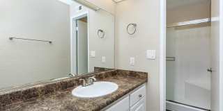 Carlyle Square Apartment Homes Gallery 48