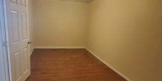 45435 Elm Street Gallery 5