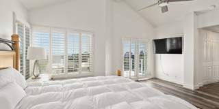 Newly Renovated and Furnished Ocean View Home! Gallery 24
