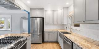 3BD, 3BA Home Near Central Park with Bonus Casita Gallery 8