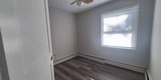Charming 3 bedroom ranch Gallery 13