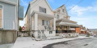 71 McKinnie Avenue Gallery 1