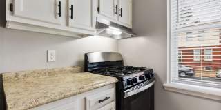 1726 W 8TH ST #1 Gallery 4