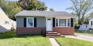 3bd 1bth home located in the highly desired Clearwater Beach community! Gallery 1