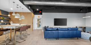 200 Main Gallery 12
