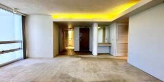 SPACIOUS 2 BED/2 BATH/2 PRKG in the highly desired Nuuanu Parkside - W/D, Lanai, Central AC & more!!! Gallery 1