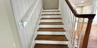 Spacious Two-Story Home with Hot Tub, Pool Table & Fenced Yard in Panther Creek Gallery 15