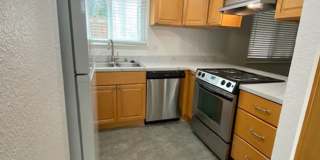 4th of July MOVE IN SPECIAL! $500.00 off your first month's rent if you move in by July 4th! Gallery 1