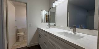 Updated 3 BR Condo at The Enclave in Redwood Oaks Updated 3 BR Condo at The Enclave in Redwood Oaks Gallery 16