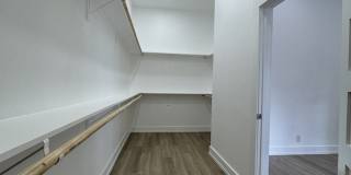 105 Forrest Gallery 12