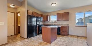 Whispering Woods Commons Gallery 10