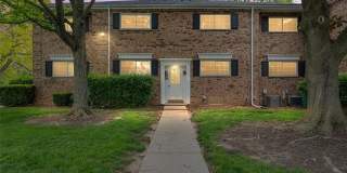 685 E Fox Hills Drive Gallery 1