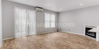 Beautiful 3-Level Hillsboro Townhouse in Quiet Cul-de-sac! Gallery 6