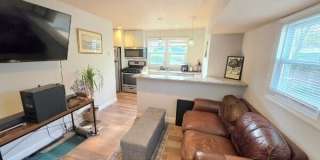 1014 Fifth Avenue Gallery 3