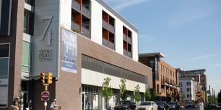 747 Apartments Gallery 20