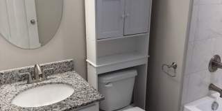 Gorgeous 6-bedroom, 4-bathroom with a large garage Salem Gallery 9