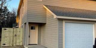 401 W Elm Street Gallery 1