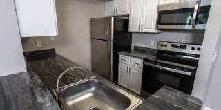 The View at Waters Edge Gallery 65