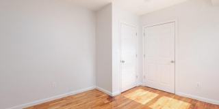 131 Armstrong Ave Gallery 15