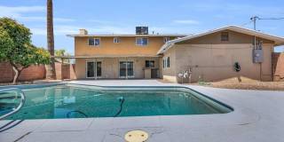 6 Bedrooms, 3 Bath,  Pool CLOSE TO ASU (Rural & Broadway) Gallery 7