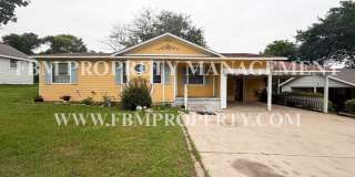 108 Sunset Circle - 3 Bedroom, 2 Bathroom Home in Alvarado, TX! Gallery 1