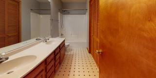 Beautiful Home - Available Augst 2026 Gallery 21