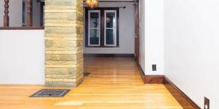 12 Payson Ave. Gallery 4