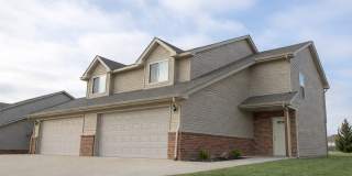 4 bedrooms and 2.5 bathrooms Gallery 1