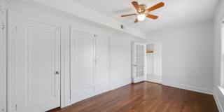 2739 W Lunt Avenue Gallery 12