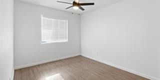 Rosewood Gallery 12