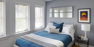 Ambassador Gallery 24