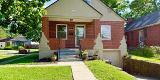 Cozy & Spacious 4-Bedroom Home in Cincinnati Gallery 1