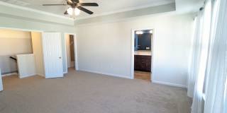 Beautiful 3 level townhouse in Jefferson Place ready for you mid July! Gallery 40