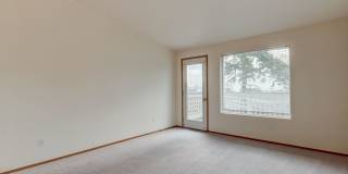 2 Bed 2 Bath Point Of View Condo Gallery 8
