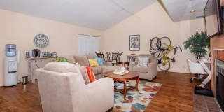 Broadway Proper Apartment Gallery 21