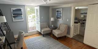 452 Main Street Gallery 15