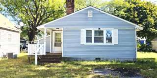 735 Jackson Street Gallery 1
