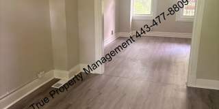Spacious 3 Bedroom Home with Backyard & In-Unit Washer/Dryer Gallery 5