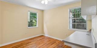 630 BROADWAY Street Gallery 12